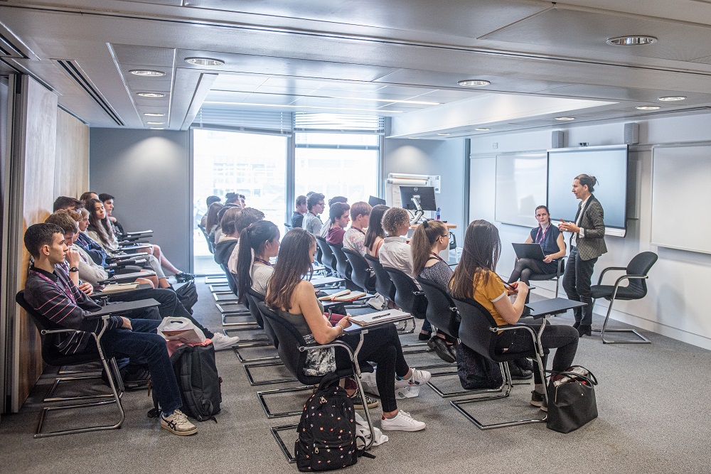 School students experience Oxford as part of 2019 Lubbock Lecture