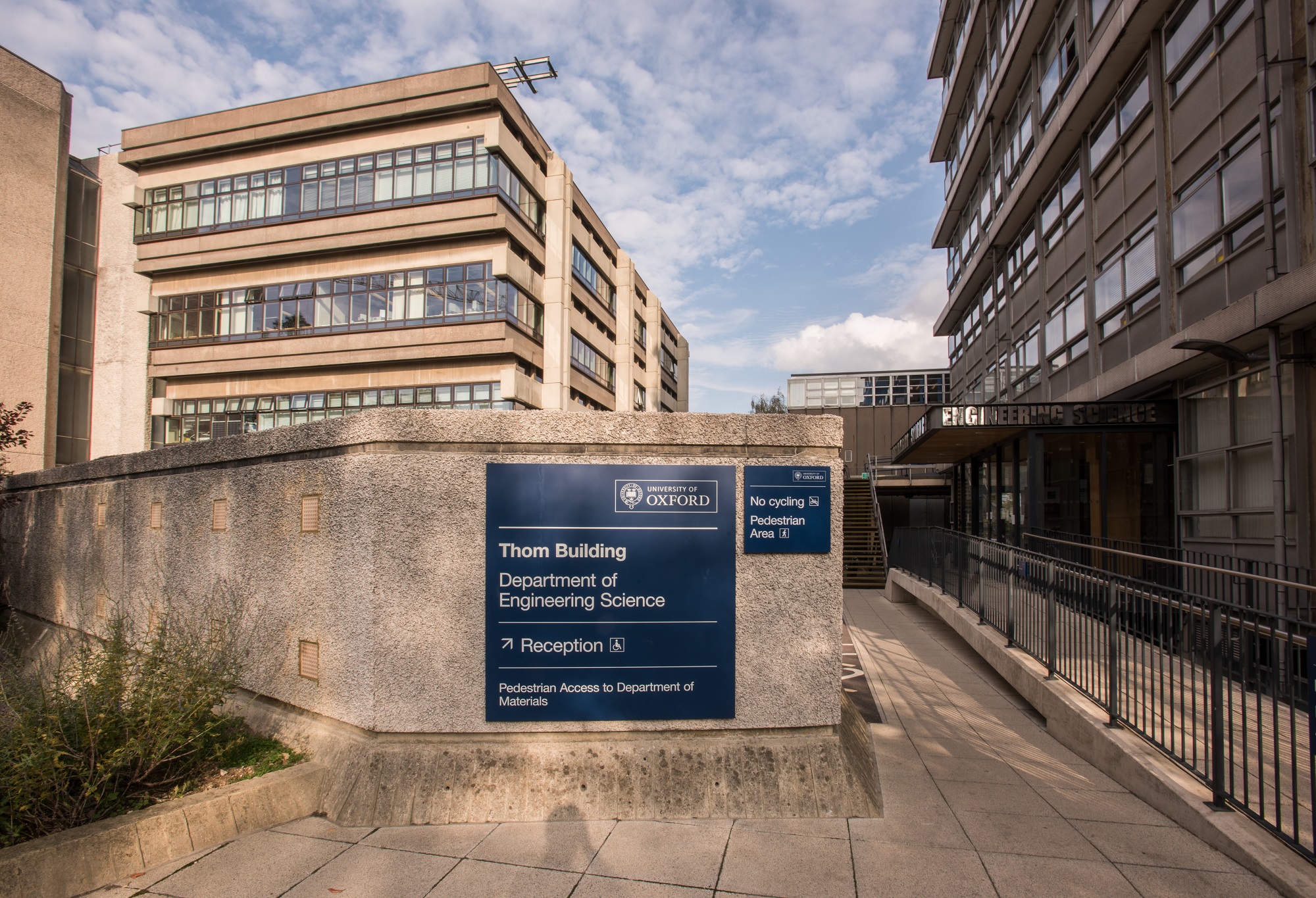 Entrance of the Department of Engineering Science's Thom Building