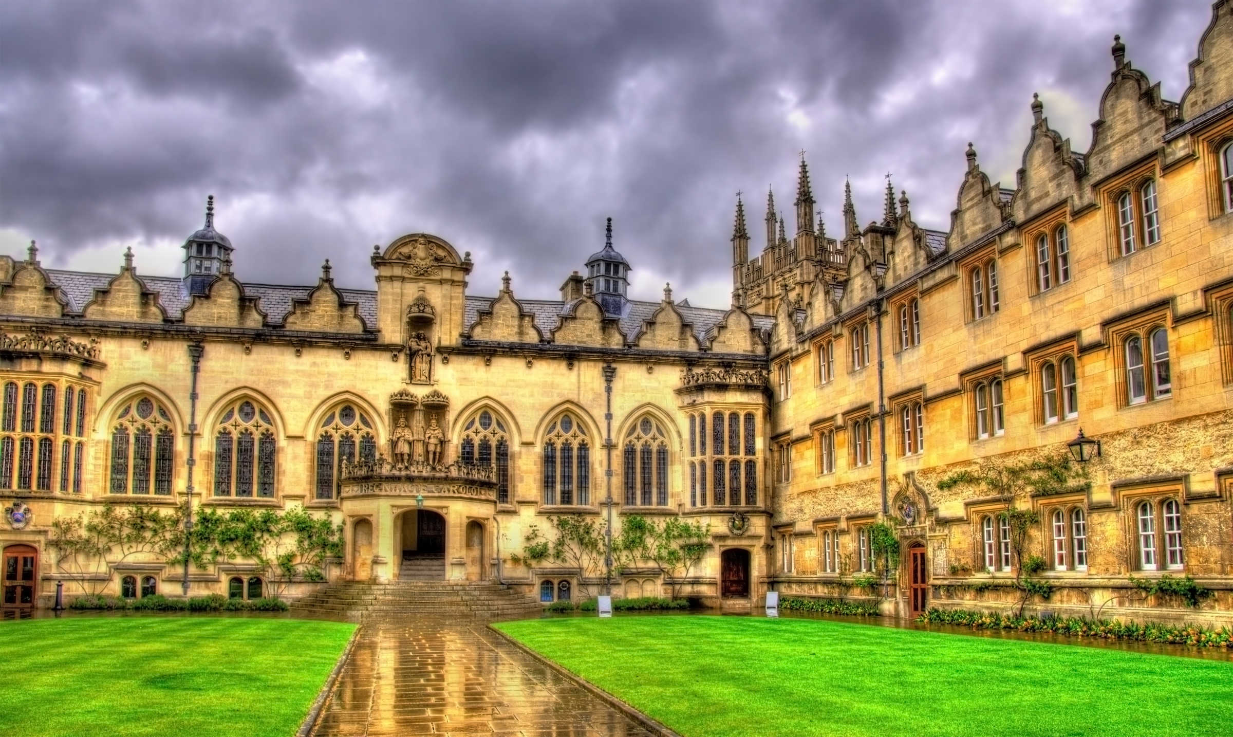 Oriel College quad on a stormy day